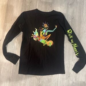 Black Long Sleeve Tee